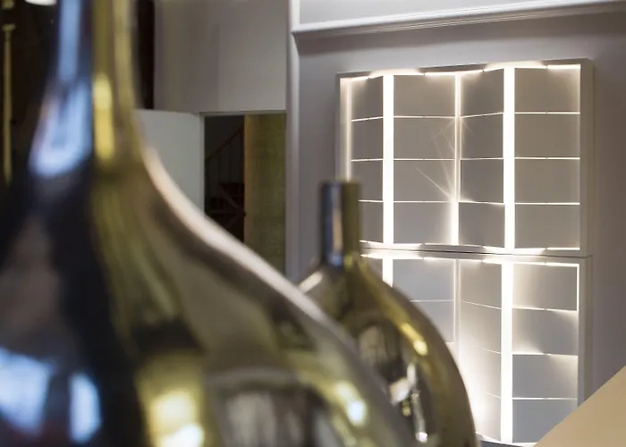 Hôtel Jacques De Molay